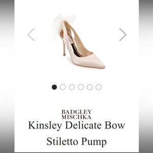 Badgley Mischka
Kinsley Delicate Bow Stiletto Pump